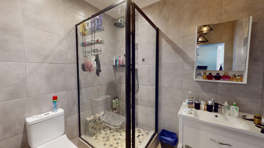 4 Bedroom Property for Sale in Walmer Eastern Cape